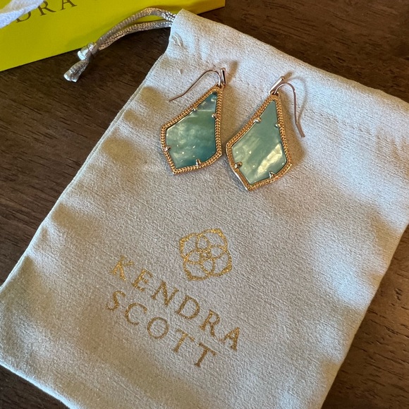 Kendra Scott Alex Earrings - rose gold and aqua shell - Picture 5 of 5